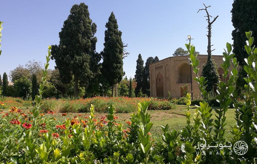 طبیعت باغ جهان نما شیراز